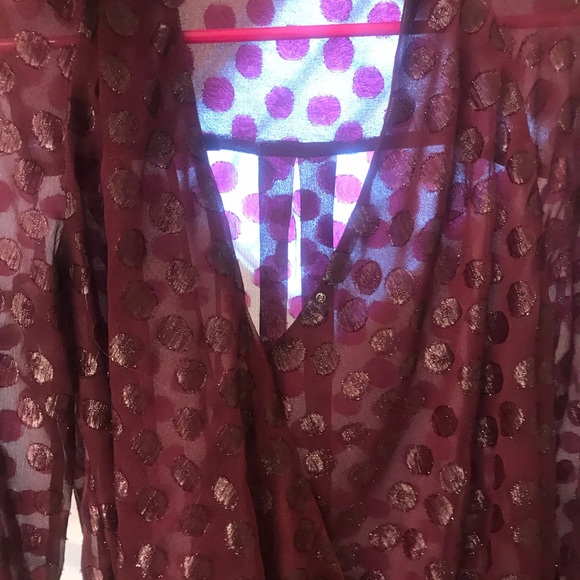 Women’s Jenner Lopez top - Picture 2 of 3